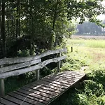 De Lindehoek Bed and breakfast