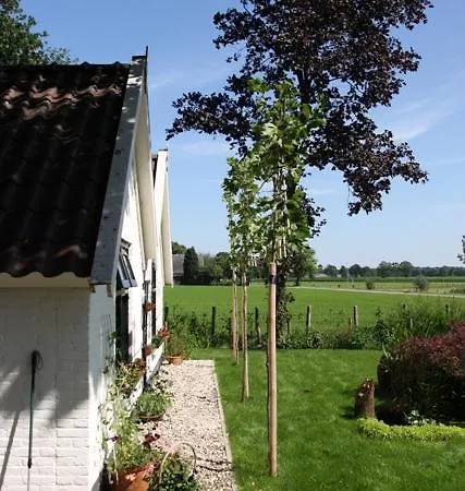 Bed & Breakfast De Lindehoek *