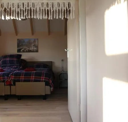 De Lindehoek Bed & Breakfast *