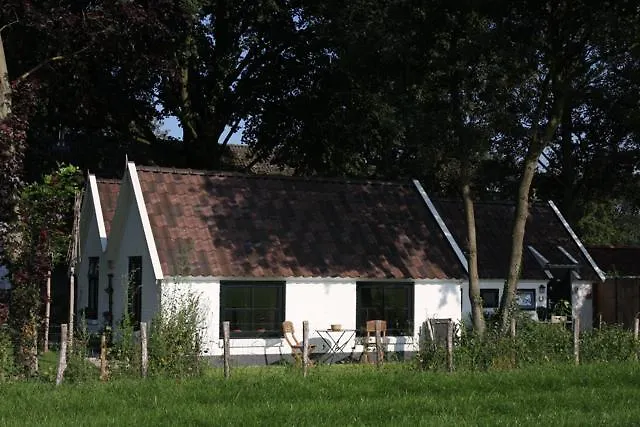 Bed & Breakfast De Lindehoek *